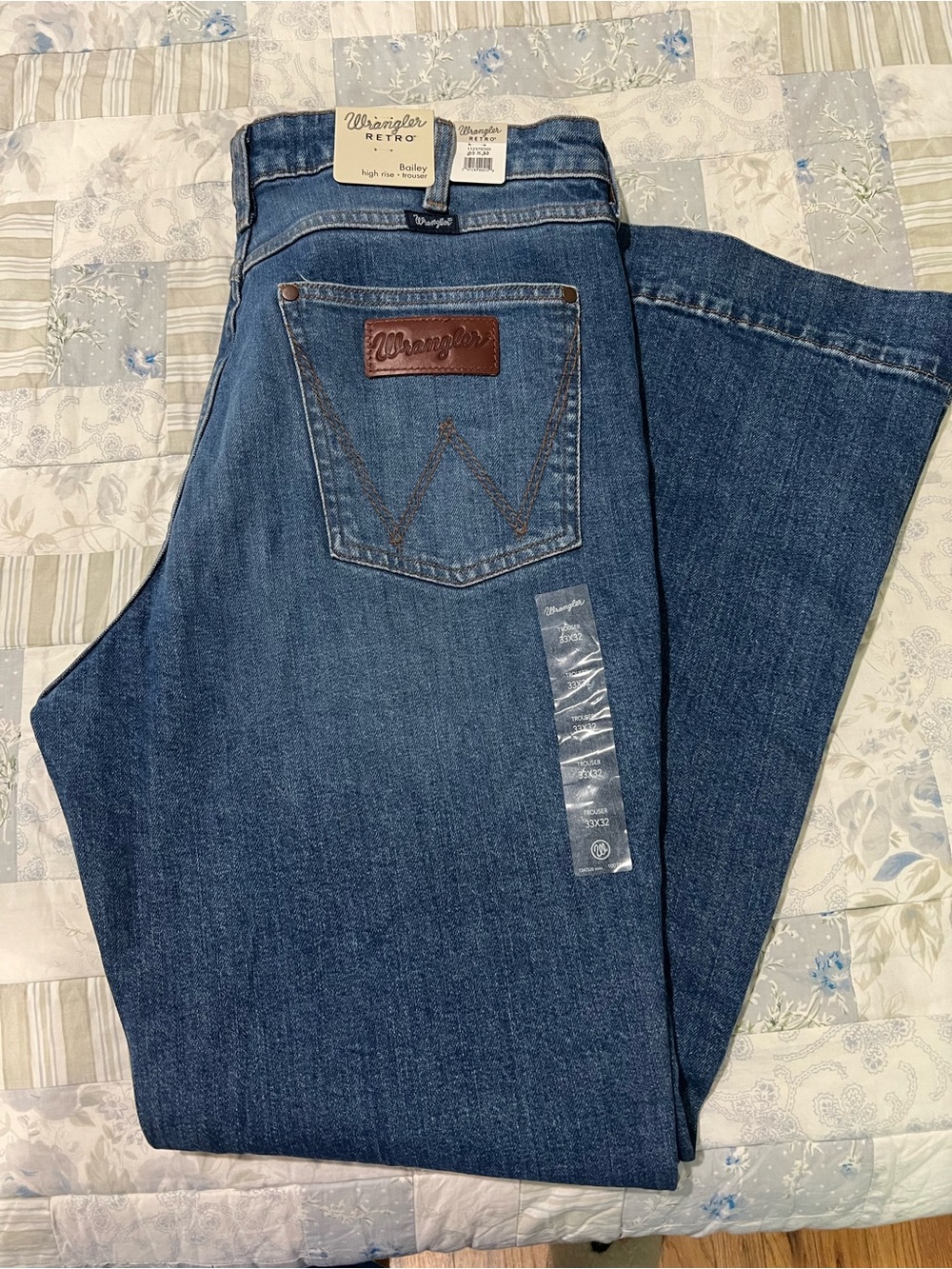 Wrangler Women’s Flare Jeans in Medium Blue Denim
